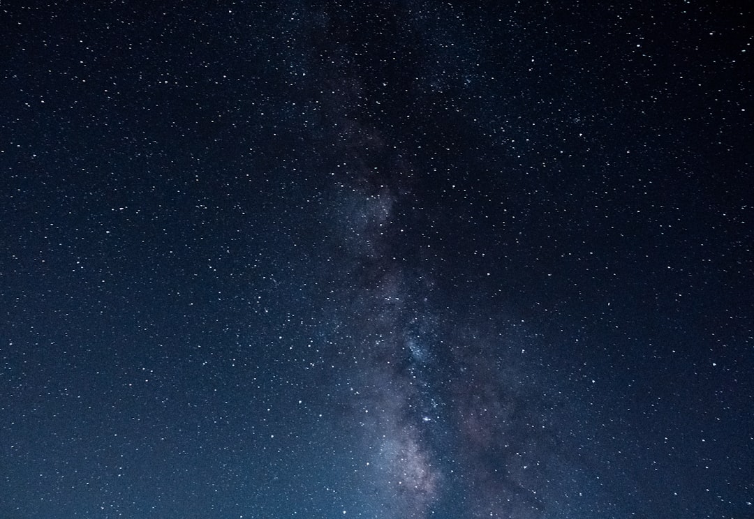 Ontdek de planeten in het heelal en de natuur om ons heen